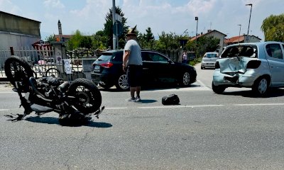 Moto contro auto a San Chiaffredo di Tarantasca, ferito il motociclista