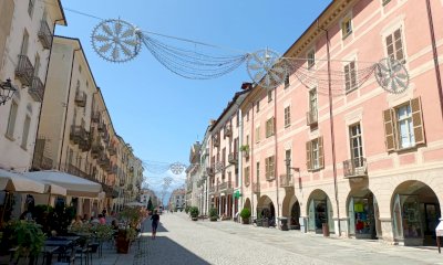 A Cuneo al via il montaggio delle luminarie per la Madonna del Carmine