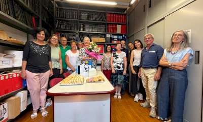 Peveragno saluta Michelina Ghigo: la storica colonna della biblioteca va in pensione