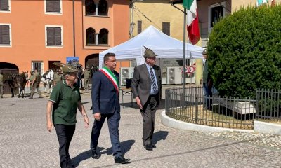 San Michele Mondov&igrave; festeggia gli Alpini: parata, istituzioni e il tributo al decano Benso