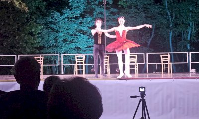 &ldquo;Insoliti Sipari&rdquo; fa centro: tutto esaurito per l&rsquo;apertura con i ballerini del Teatro alla Scala