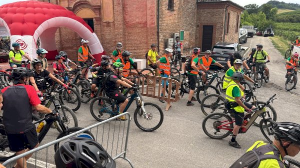 Inaugurazione del nuovo defibrillatore ad Alba