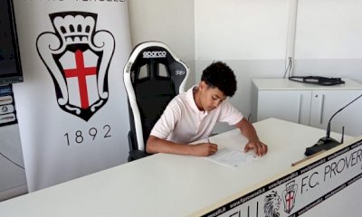 Calcio, il giovane monregalese Rocco Pulitanò firma per la Pro Vercelli