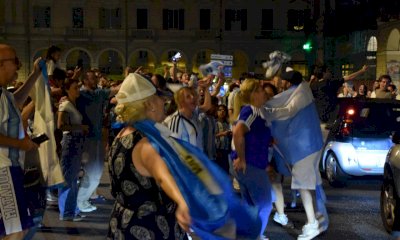 Vamos Argentina! Cuneo accende la festa albiceleste