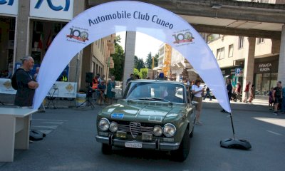 Celebrazione della fondazione dell'A.C.I Club, presente anche la Polizia di Stato