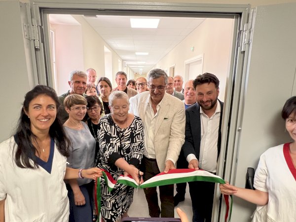 Il taglio del nastro a Cuneo