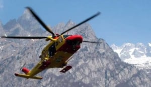 Cinque scialpinisti travolti da una valanga in val Maira