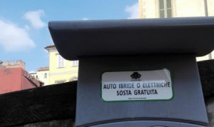 Bra: sosta 'blu' gratuita per i veicoli elettrici e ibridi