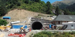 Tenda bis: cronaca di una storia infinita