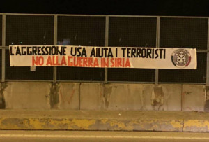 Anche a Cuneo lo striscione di Casa Pound contro la guerra in Siria