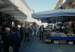 Cuneo, mercato confermato anche martedì primo maggio