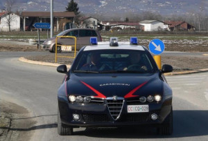 Sorpreso mentre ruba una bicicletta, fermato un ventiseienne