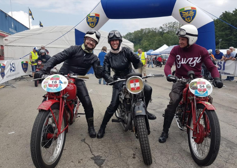 Soci del Moto Club Drivers Cuneo All’ASI Moto Show di Varano de’ Melegari