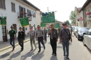 A Magliano Alfieri il 19esimo raduno degli alpini roerini (LE FOTO)