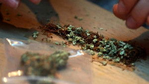 Controlli nel Saluzzese: sequestrati oltre 300 grammi di droga