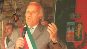 A Cossano Belbo un busto in memoria dell'ex sindaco Giovanni Filante