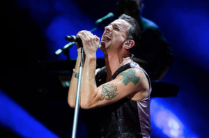 Quasi 10 mila persone a Barolo per i Depeche Mode