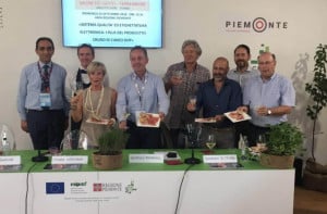 Grande successo del Prosciutto Crudo di Cuneo Dop al Salone del Gusto di Torino