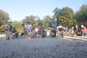 Cherasco: in tanti nell'area 'Amici di zampa' per la giornata di 'Recuperamiamoli'