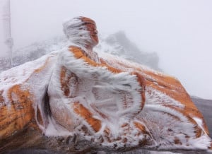 Un paesaggio 'polare': scatti spettacolari dal Colle dell'Agnello