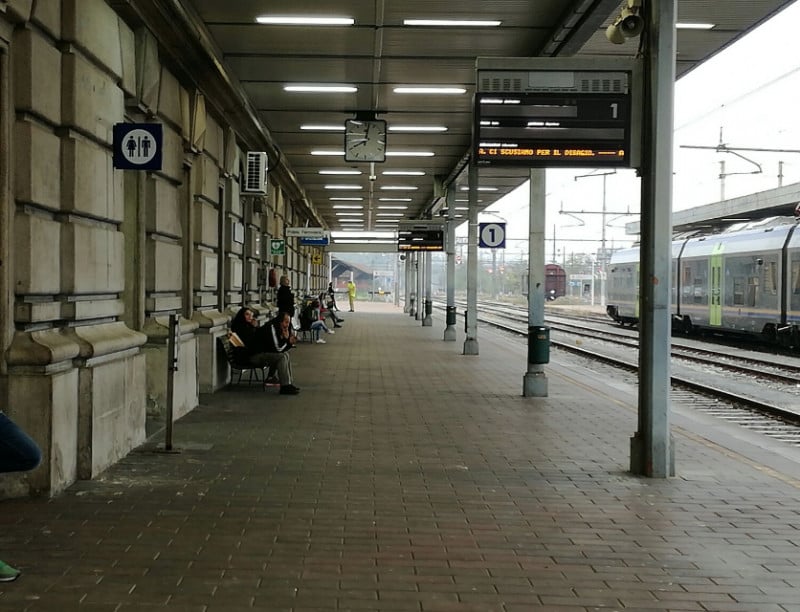 Sciopero del personale Trenitalia, possibili disagi per chi viaggia in treno venerdì 8 febbraio