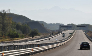 La Provincia pronta alla mobilitazione per l'Asti-Cuneo: Borgna scrive ai sindaci
