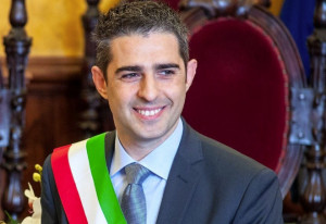 La 'rivoluzione normale' del sindaco di Parma Pizzarotti passa per Cuneo il 6 aprile