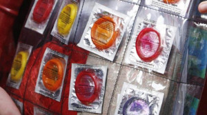 Distributori di preservativi e assorbenti al 'Virginio-Donadio' di Cuneo: il 16 aprile la decisione