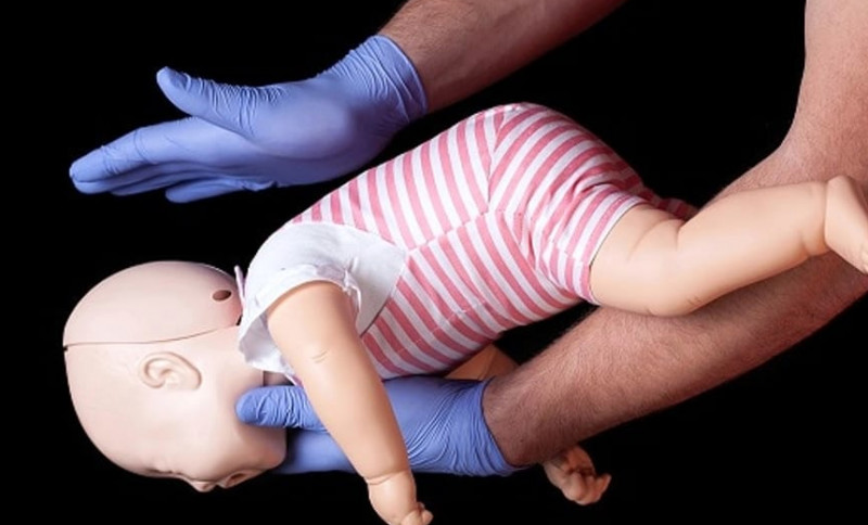 A Mondovì un corso di manovre salvavita in età pediatrica