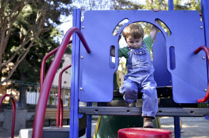 Dalla Regione fondi per i parchi gioco comunali per bambini disabili