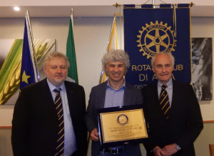 Il premio 'Rotary Alba 2019' è stato consegnato a Roberto Cavallo