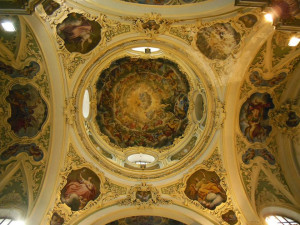 ‘La ex chiesa di Santa Chiara è in pericolo, il comune intervenga subito’