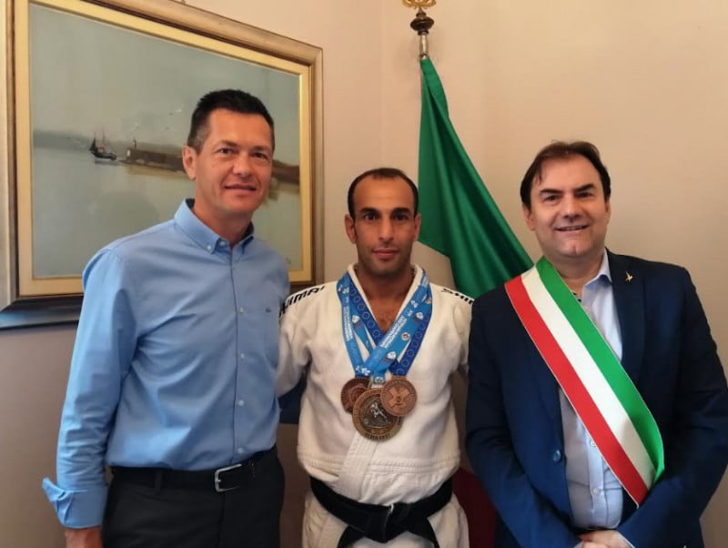 Narzole, ricevuto in Municipio Sai El Mahyaoui, 'azzurro d'Italia'