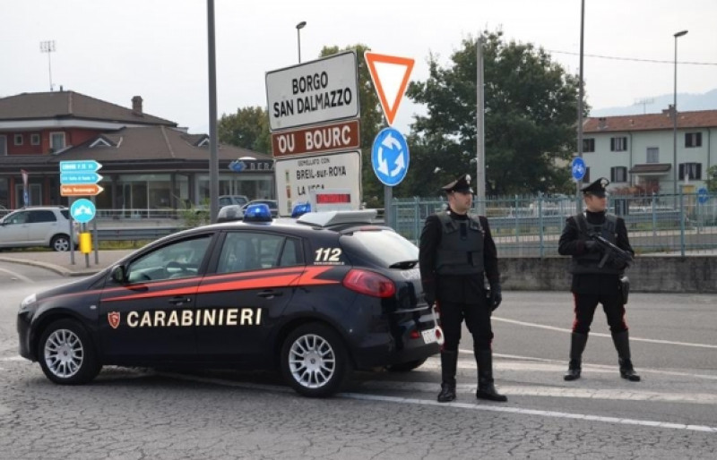Roccasparvera: tenta di togliersi la vita, salvato dai Carabinieri