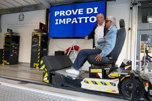 Prove di impatto, di ribaltamento e di guida sicura a Cuneo con l’Automobile Club