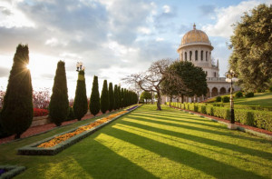 'I giardini Baha’I di Haifa', una mostra fotografica in Provincia
