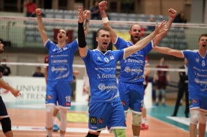 Pallavolo A3/M: Cuneo fa sua la trasferta trentina al tie-break