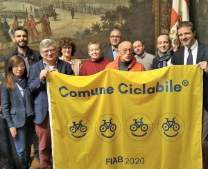 Cuneo rinnova la bandiera gialla di 'Comune Ciclabile' anche per il 2020