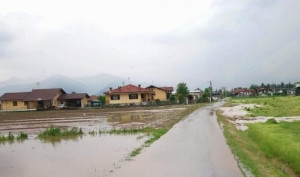 Maltempo, cinque strade provinciali ancora chiuse per frane e rischio valanghe