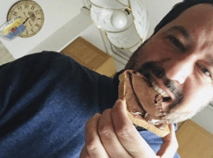 Matteo Salvini ha un nuovo 'nemico' ed è albese: la Nutella