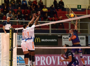 Pallavolo A2/M: Mondovì si arrende in casa contro Siena