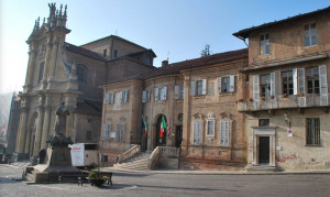 Bra, la maggioranza consiliare attacca: ‘Quanto è ‘spontaneo’ il comitato contro la nuova scuola?’