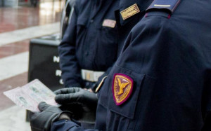 Stretta dei controlli della Polizia tra Natale e Capodanno