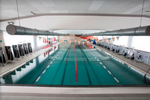Boves, ruba in piscina ma viene ‘pizzicata’ dalla telecamera