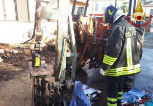 Saluzzo, si amputa il braccio mentre sta tagliando la legna