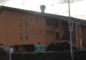 Giorno della Memoria: alla scuola 'Lidia Rolfi' di Cuneo un flashmob in risposta ai fatti di Mondovì