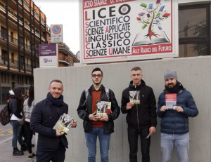 Bra, volantinaggio della Lega contro i tagli all'istruzione