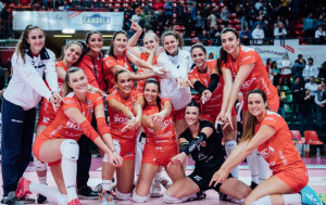 Pallavolo A1/F: la Bosca San Bernardo Cuneo batte Firenze e torna a sorridere