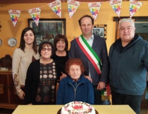 Borgo San Dalmazzo festeggia i cento anni di Maria Falco