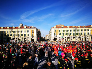 Carnevale a Cuneo, il sindaco vieta bombolette schiumogene e petardi